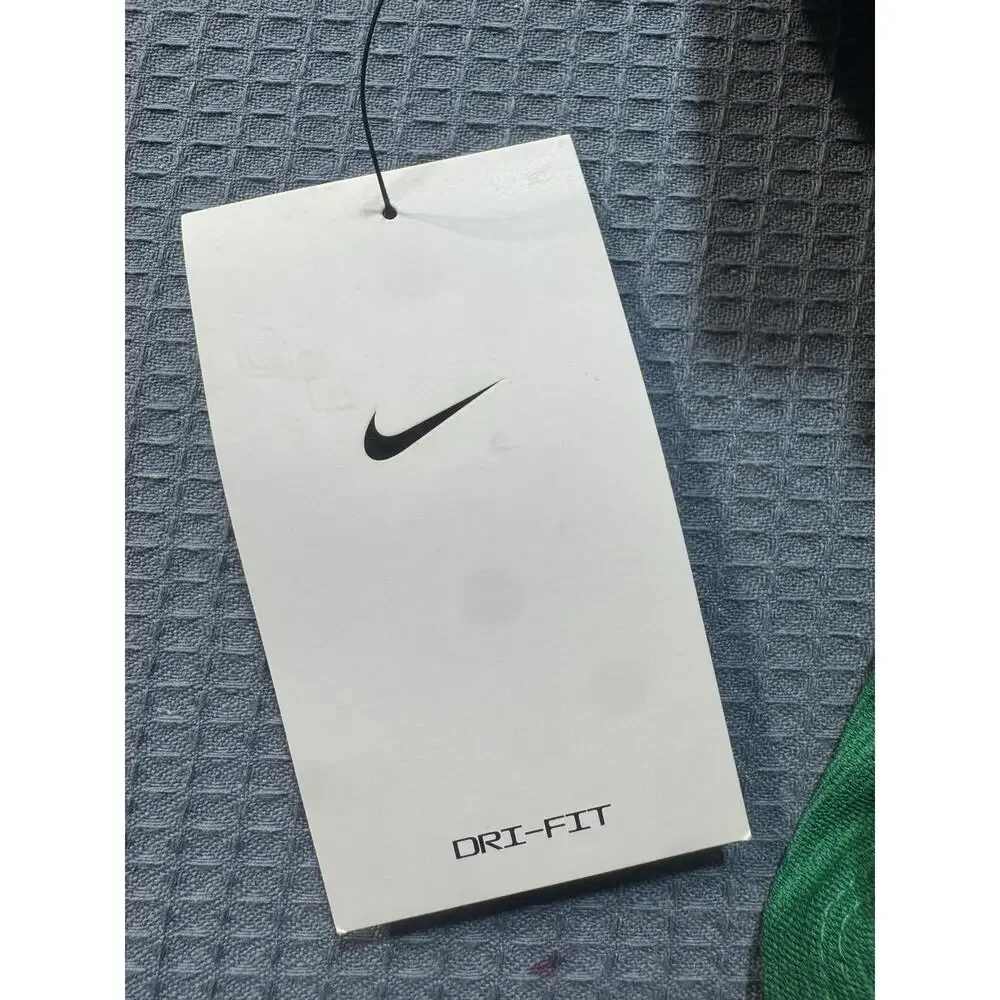 Nike Sport & Sanctuary Club‎ , Men Green Tee , Sz XXL , Brand New